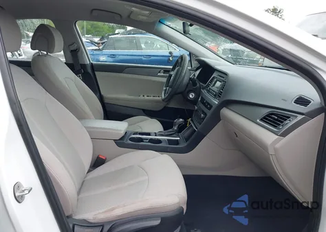 2017 Hyundai Sonata from USA, damaged, VIN 5NPE24AF8HH488882